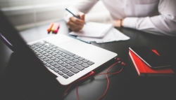 Un échange de mails peut avoir la même valeur qu'un contrat écrit